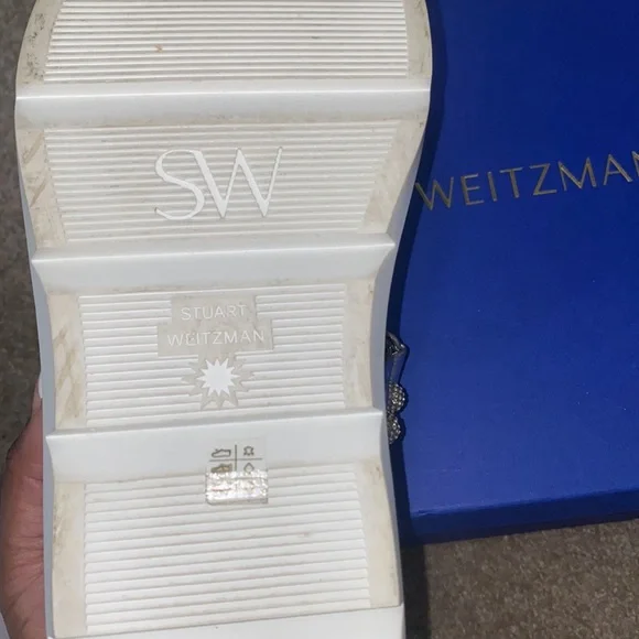 Silver crystal sandals. Thick sole Very comfy. Worn once Pristine condition - Picture 4 of 6